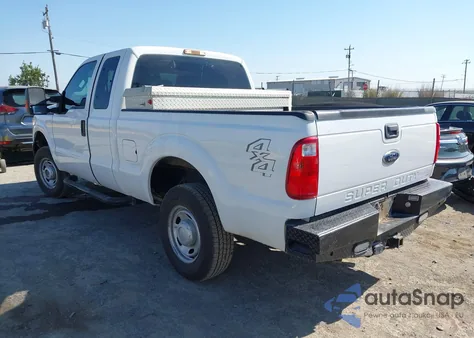 2014 Ford F-250 Xl z USA, uszkodzony, nr VIN 1FT7X2B62EEA98708